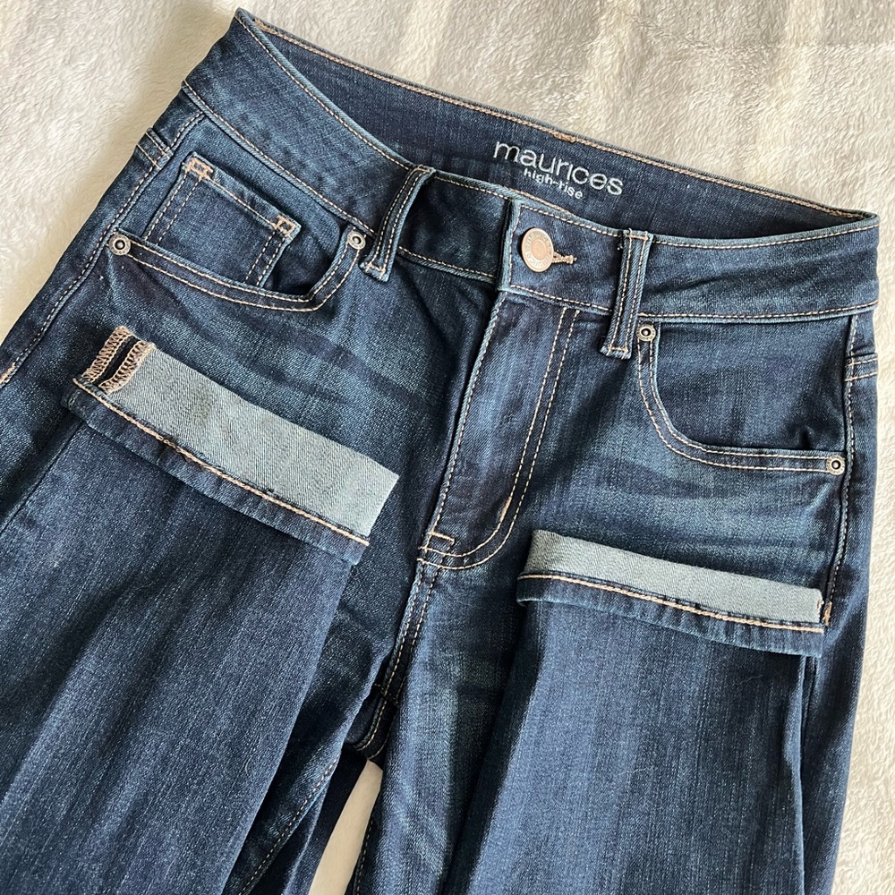 Maurices Dark Wash High Rise Crop Capri Jeans